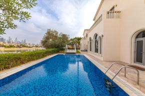 Maison Privee - Private Pool & Beach Access Villa with Cinematic Vws